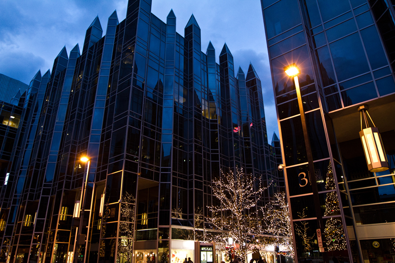 Dmitriy Babichenko Photography | Downtown Pittsburgh, Market Square