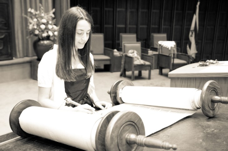 Maddie`s Bat Mitzvah | Dmitriy Babichenko, Pittsburgh Bat Mitzvah Photographer