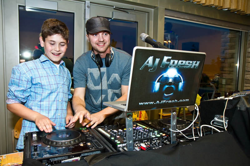 Andrew`s Bar Mitzvah | Dmitriy Babichenko, Pittsburgh Bar and Bat Mitzvah Photographer