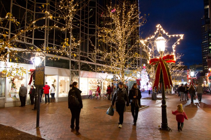 Dmitriy Babichenko Photography | Downtown Pittsburgh, Market Square