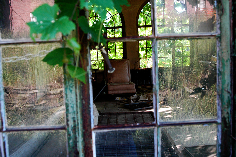 Mayview Psychiatric Hospital | Dmitriy Babichenko Photography